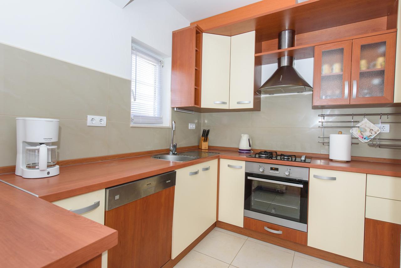Kaštela Apartment Drmic מראה חיצוני תמונה