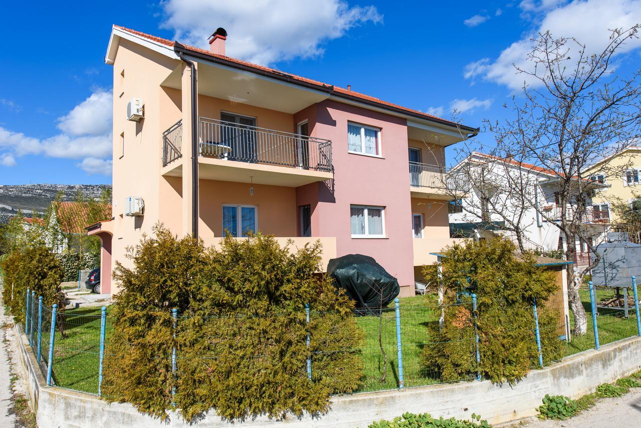 Kaštela Apartment Drmic מראה חיצוני תמונה