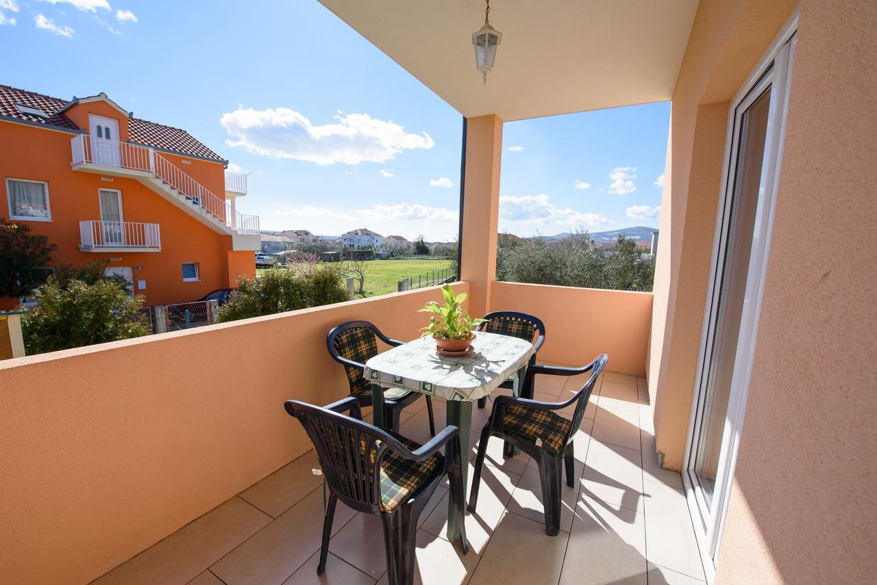 Kaštela Apartment Drmic מראה חיצוני תמונה